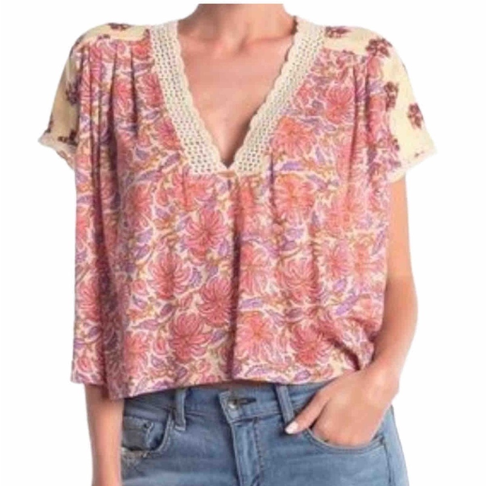 Suzanne Betro Weekend Tropical Floral Crochet Trim Tan Purple Boho Top Size M